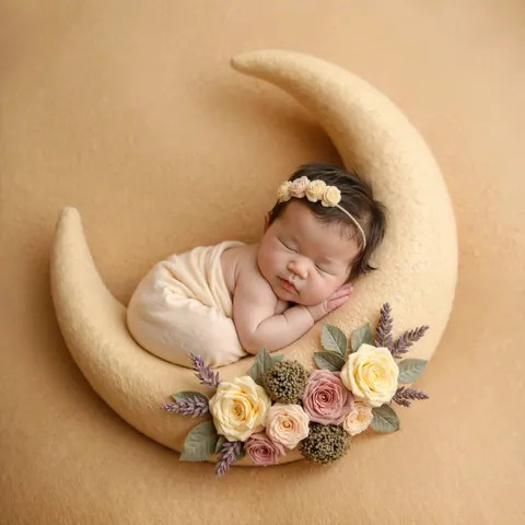 Moon (1)
