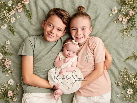 Siblings and Newborn in Spring-2